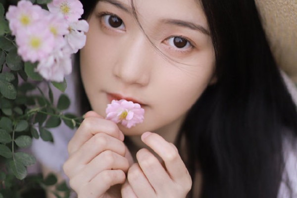 It seems that I have heard of what Lin Weiyin wrote, right? This Gu Youyou has some impressions.